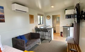 Stunted Totara, Unit 4